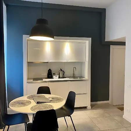 Appartamento Fashion House Elvira 2 *